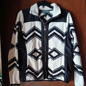 Chevron Patterned Zip-Up Jacket